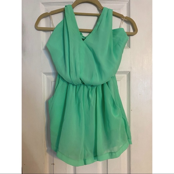 New Cute Neon Green Romper With Pockets!! | Size S - Picture 1 of 3